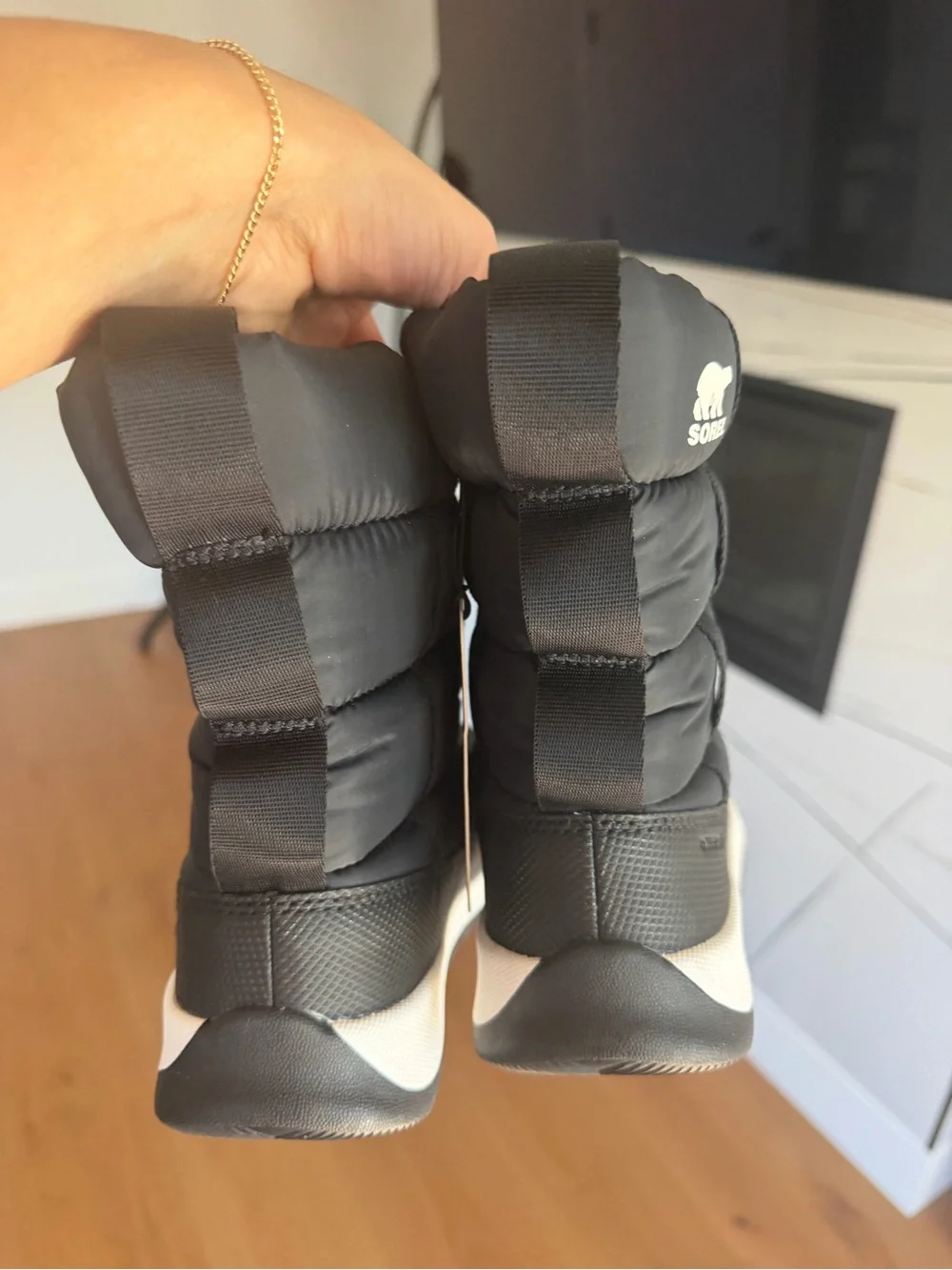 Sorel Kids Black and White Puffy Winter Boot. New.